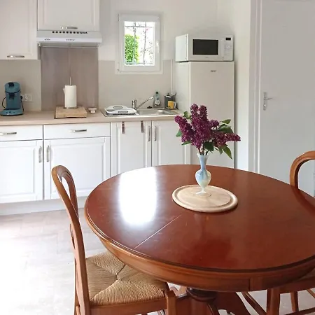 Proche Centre, Terrasse Privee, Parking, 2km - - Fr-1-426-532 * Saint-Jean-de-Monts