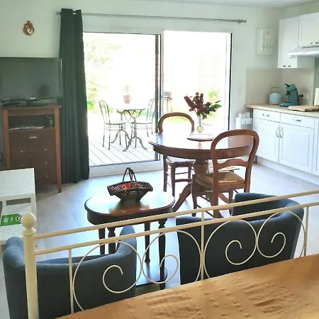 Proche Centre, Terrasse Privee, Parking, 2km - - Fr-1-426-532 Apartament *